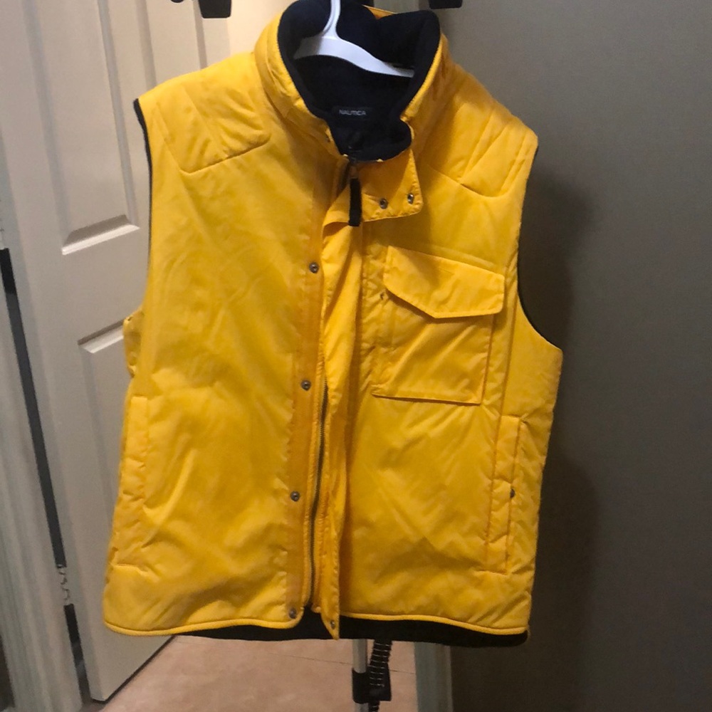Men’s New Nautica Vest